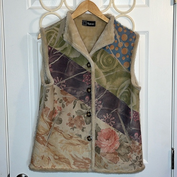 NIKKY faux suede vest - Picture 1 of 12
